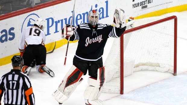 Mercer extends goal streak to 6 games, Devils roll Flyers National