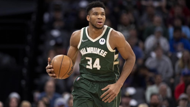 Giannis Antetokounmpo Milwaukee Bucks hold off Sacramento Kings - TSN.ca