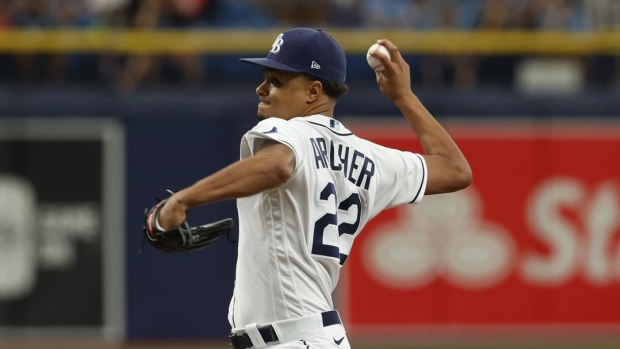 Photo: Twins Chris Archer Pitches Against the Royals