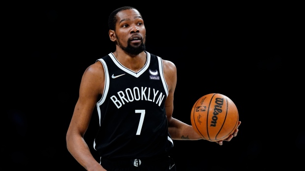 Brookyln Nets trade Kevin Durant to the Phoenix Suns