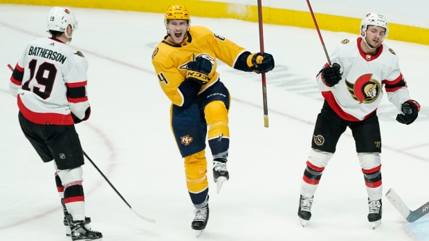 Tampa Bay Lightning acquire forward Tanner Jeannot from Nashville Predators  