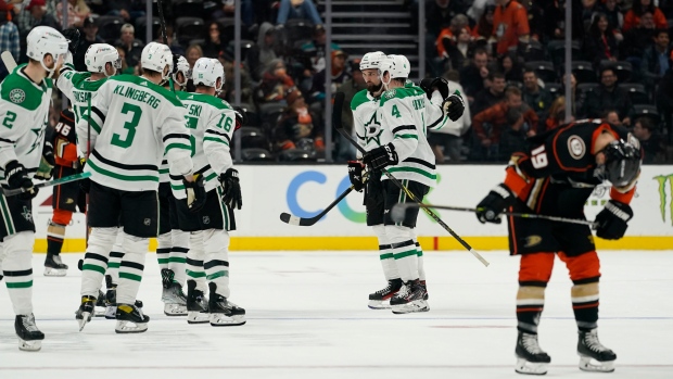 Jamie Benn, Dallas Stars celebrate