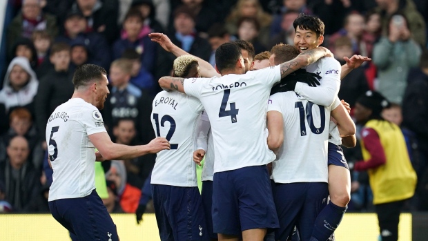 Tottenham celebrates