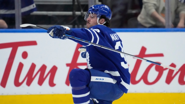 Maple Leafs spoil Red Wings' banner-raising party with 3-2 win