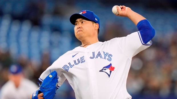 LEAD) Ryu Hyun-jin returns home after successful 1st season with Blue Jays