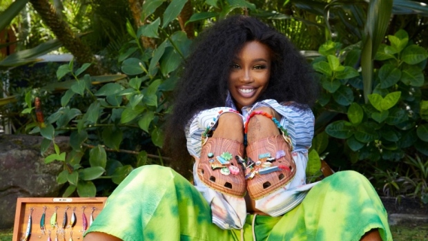 SZA x Crocs