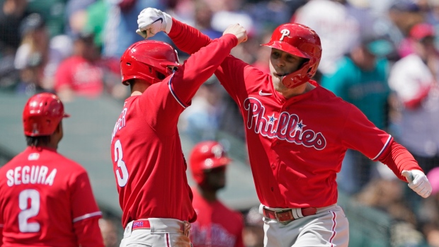 In defense of Rhys Hoskins, a very good hitter - The Good Phight