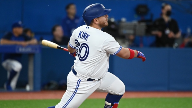 VIDEO: Alejandro Kirk Powers Toronto Blue Jays to Sixth-Straight Win -  Fastball