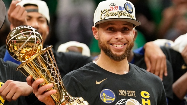 Warriors' Steph Curry Says He's Not Chasing Finals MVP: 'Can't