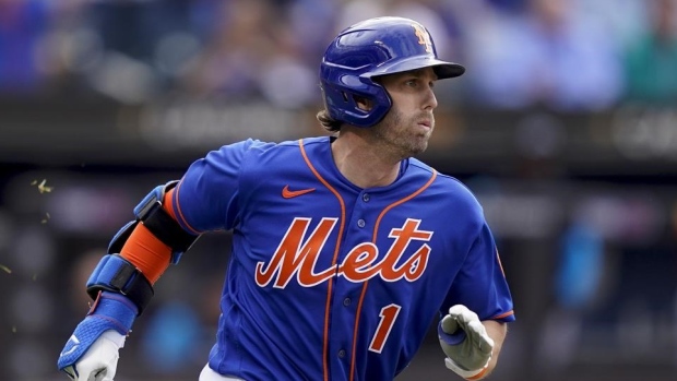 NY Mets: What position will Jeff McNeil play in 2022?