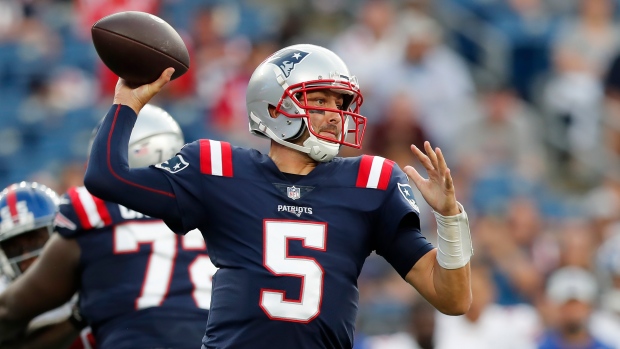 Patriots: Brian Hoyer to start at quarterback against Green Bay