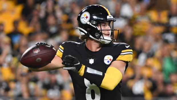 What Kenny Pickett told Steelers before game-winning drive