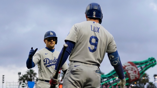 Trayce Thompson's 2-run Homer Helps Julio Urías' to 17th win