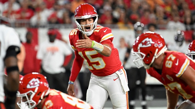 3 Best Prop Bets for Raiders vs Chiefs Monday Night Football Week 5