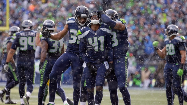 NFL: Seahawks beat Cardinals, lose Richard Sherman - Los Angeles Times