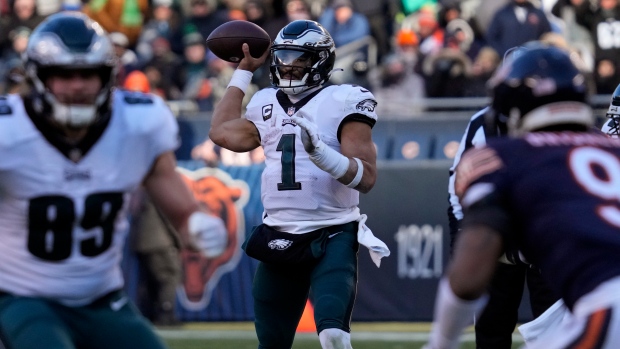 The Eagles fight back to beat the Bears 25-20 – Philly Sports