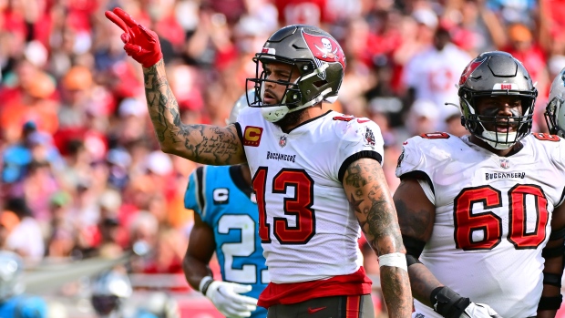 Tampa Bay Buccaneers Mike Evans Record-Setting Game vs Carolina Panthers  Could Clinch NFC South 