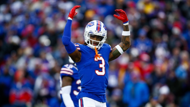 Hamlin makes early impact in Bills preseason game v. Colts