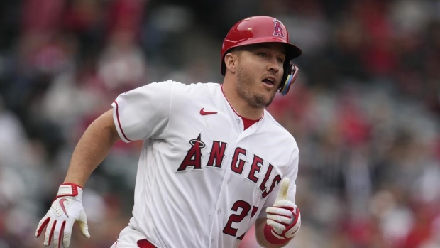 Daily Mike Trout Report: Ties Joe DiMaggio with 361st career home run