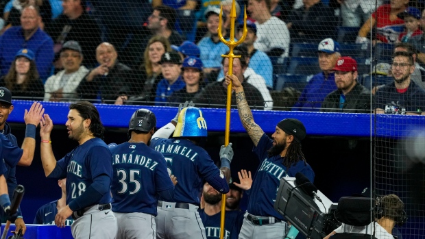 Raleigh completes Mariners' rally with 2nd homer of game to avoid Blue  Jays' sweep