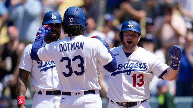 Home run in first career at-bat!! Dodgers' James Outman hits homer