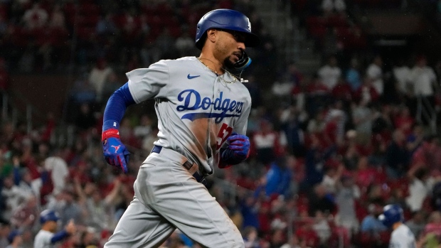 Mookie Betts' leaping catch, 10/24/2020