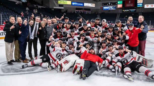 Quebec Remparts venció a Halifax Mooseheads y se alzó con el Trofeo Gilles-Courteau