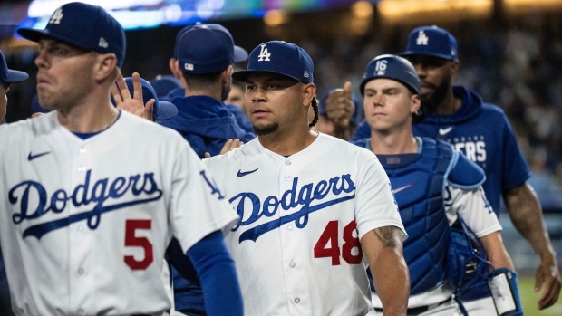 Dodgers Video: Cara Smith Throws First Pitch On Will Smith Bobblehead Night