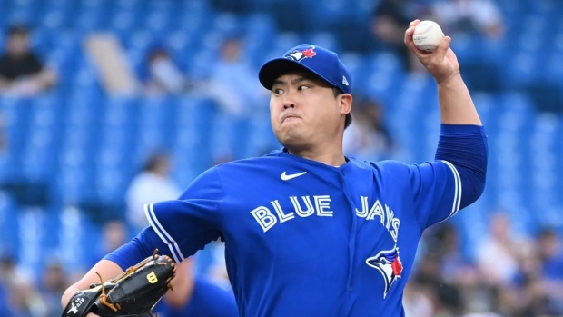 Blue Jays settle for series split with Rays as offence sputters