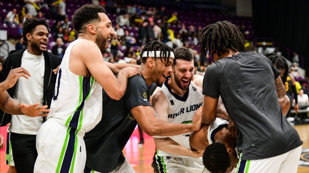 Niagara River Lions at Winnipeg Sea Bears, Game Highlights