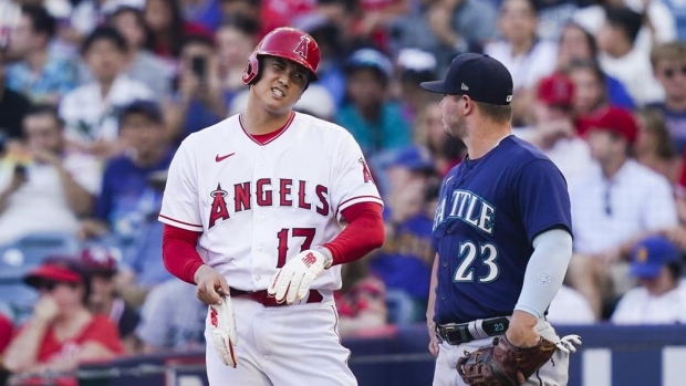 Shohei Ohtani hits 40th HR after start cut short due to cramps