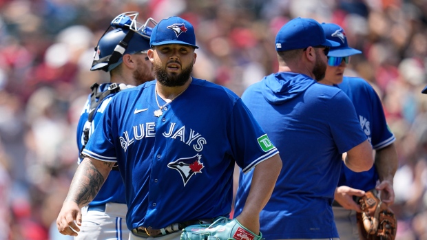 Gibbons relives Odor's punch on Bautista