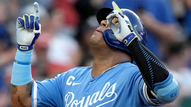 Salvador Perez hits his 200th homer as a catcher as the Royals