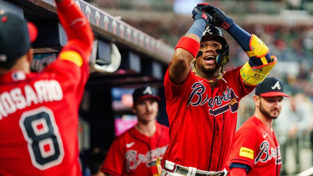 Ronald Acuña Jr., Eddie Rosario homer, majors-leading Braves beat Pirates  8-2