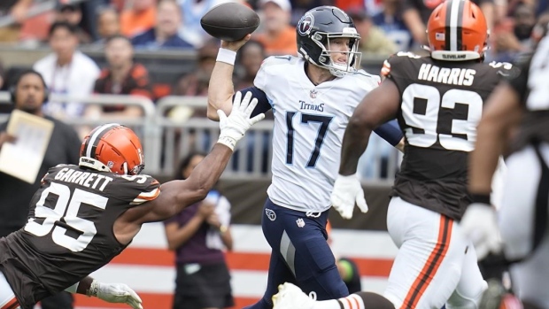 Deshaun Watson's shoulder, swarming defense key to Browns-Ravens tilt