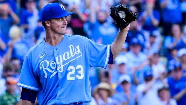 Royals turn back the clock with Zack Greinke signing