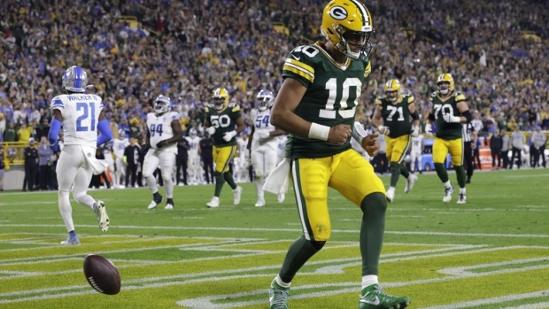 Quay Walker exposed as rookie in Packers' struggles stopping run