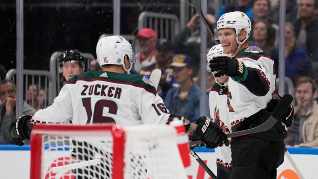 Clayton Keller and Nick Schmaltz power the Coyotes to 6-2 win over the  Blues -  5 Eyewitness News