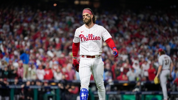 After raising white flag, Phillies making a run