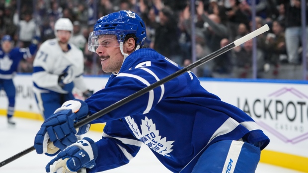 Maple Leafs scoring marvel Auston Matthews on pace to become rare