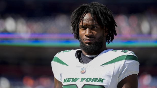 New York Jets Waive Running Back Michael Carter Amid Offensive Struggles