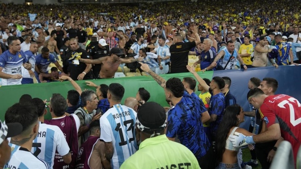 Argentina vs. Brazil fight: World Cup qualifying match delayed