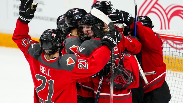 Ottawa finally wins PWHL game at home, beats Toronto - TSN.ca