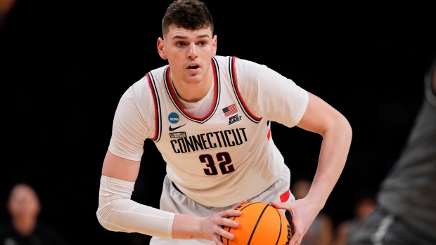 French teen Alexandre Sarr and UConn’s Donovan Clingan headline list of top big men in NBA draft – TSN.ca