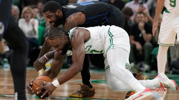 Dallas guard Irving has rough NBA Finals opener in response to boos (and worse) from Boston crowd – TSN.ca