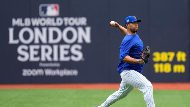 Jose Quintana MLB London Series