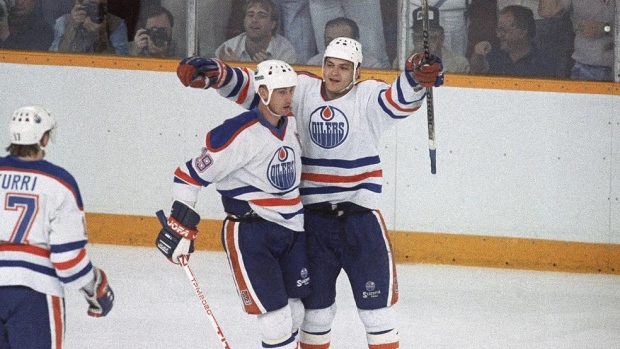 As Oilers chase Stanley Cup rings, former Oiler Esa Tikkanen sheds some of his – TSN.ca