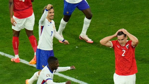 France edges Austria on Max Wober own goal in Group D play at Euro 2023 – TSN.ca