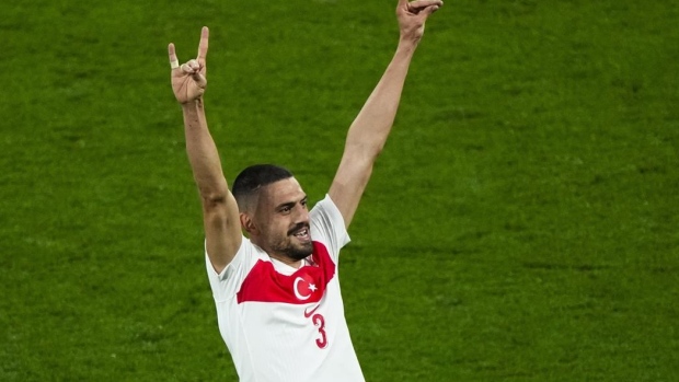 UEFA suspends Turkey player Merih Demiral for 2 games for making nationalistic gesture at Euro 2024 – TSN.ca