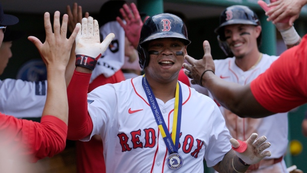 Rafael Devers’ home run helps the Boston Red Sox win the series over the Kansas City Royals